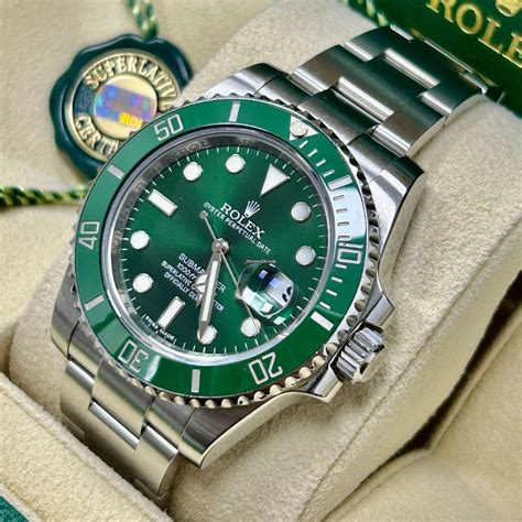 Vendesi Rolex Submariner Date per 16.700 